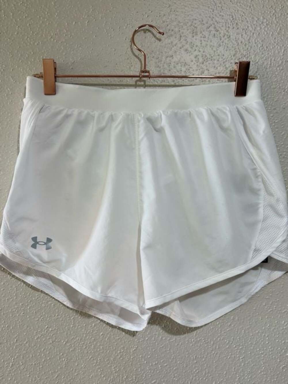 NWT Under Armour Fly By 2.0 Running Shorts Size Small